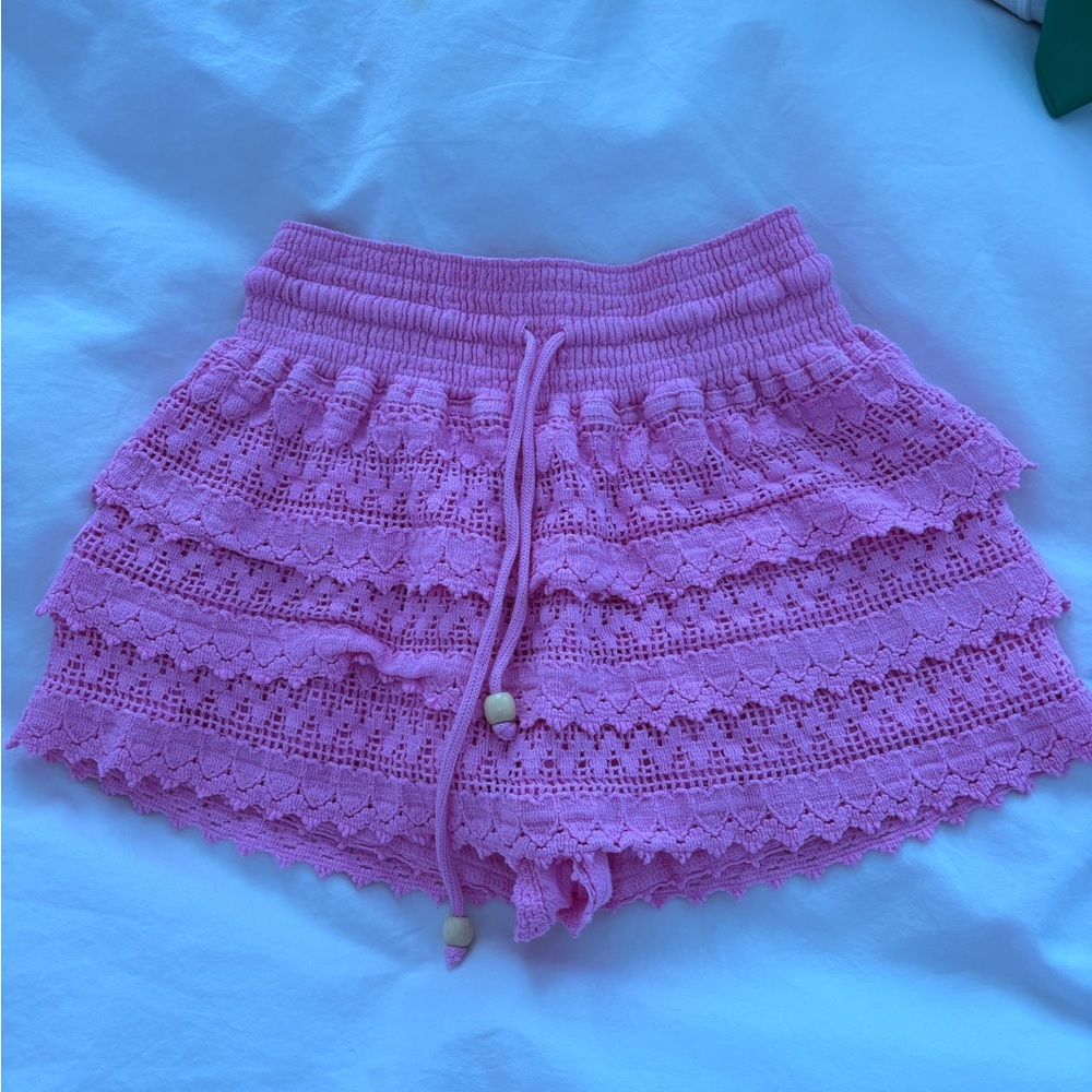 Blanco by Nature Pink Lace Ruffle Shorts